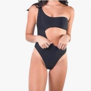 Kendall & Kylie X Revolve Black cutout one piece swimsuit